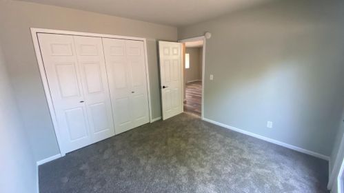 151 Meadows Cir, Crown Point IN  46307-8647 exterior