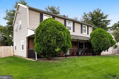 6 Montclair Ln, Willingboro, NJ 08046-2802