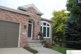 508 188th Cir, Omaha, NE 68022-5662