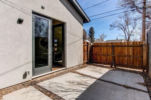 2202 Marion St, Denver CO  80205-5247 exterior