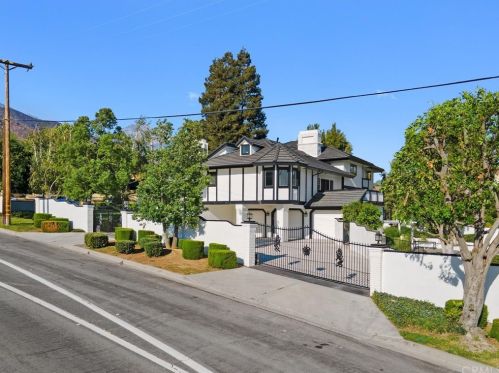 780 25th St, Upland CA  91784-1109 exterior