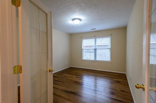 19 Wild Orchid Ct, Conroe TX  77385-3558 exterior