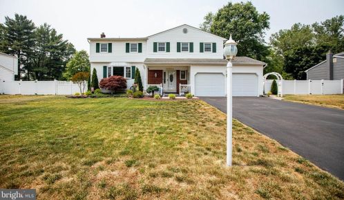 627 Paxson Ave, Trenton, NJ 08619-1138