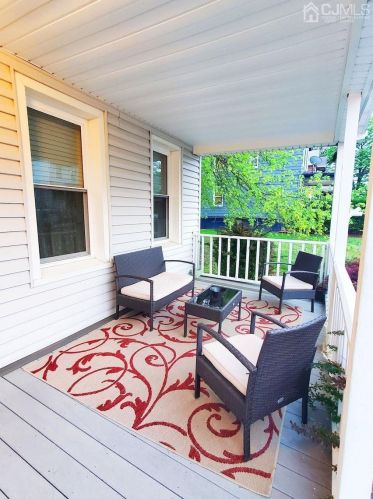 622 Carson Ave, Perth Amboy, NJ 08861-2402
