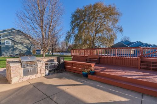 1400 Lariat Dr, Swygert IL  61764-9583 exterior