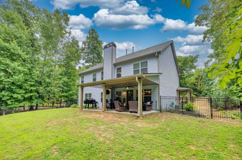 264 Sunny Brook Ter, Newnan, GA 30265-6133