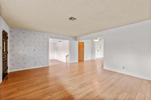 8821 Lake Nimbus Dr, Fair Oaks, CA 95628-6443