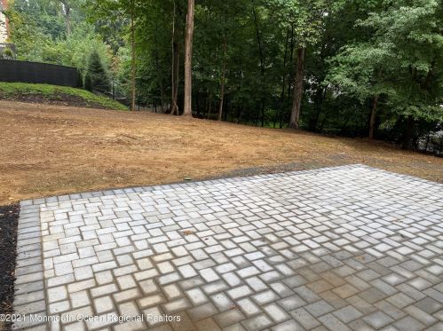 71 Bamm Hollow Rd, Middletown NJ  07748-3259 exterior
