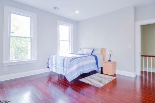 9 James St, Montclair NJ  07042-2901 exterior