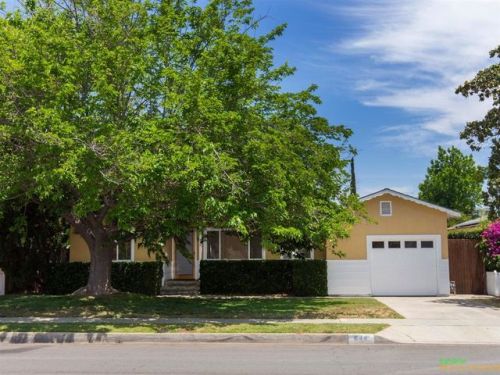644 Fern St, Escondido, CA 92027-2106