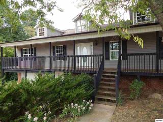 1955 River Vista Cir, Pigeon Forge, TN 37876-4416