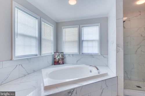 288 Fraser Ct, Charles Town WV  25414-5463 exterior