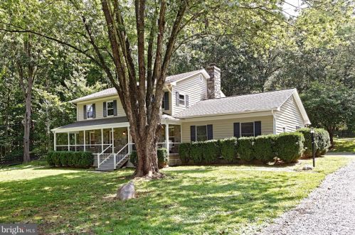 19340 Telegraph Springs Rd, Purcellville, VA 20132-4237