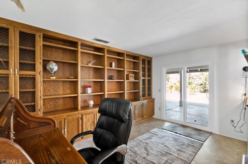 2150 Gratton St, Riverside CA  92504-5201 exterior