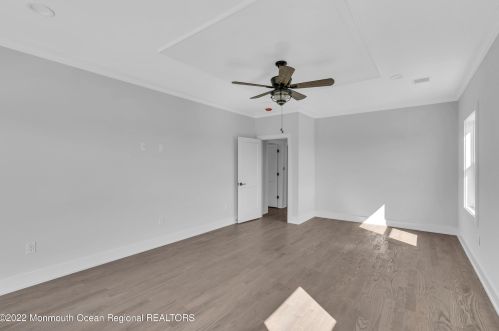 19 Sturgis Rd, Lavallette NJ 08735-2843 exterior