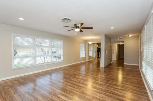 4837 Ridge Ter, Fort Worth TX  76133-1314 exterior