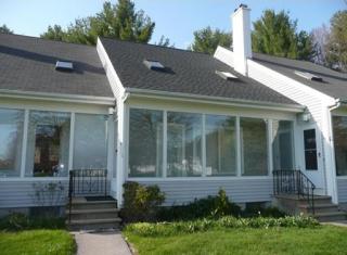 3 Greenfield Dr, Dover, NH 03820-5316