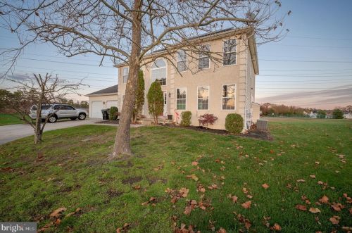 108 Harmony Circle Rd, Erial, NJ 08081-5637