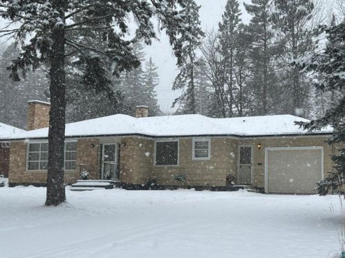 230 Ridgewood Rd, Duluth, MN 55804-1849