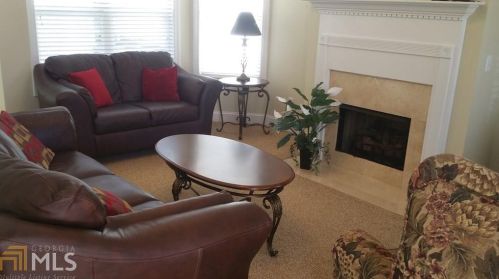 227 Katherine Ct, Carrollton, GA 30117-5276