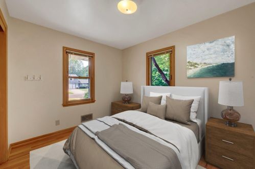 3932 Homewood Ave, Saint Paul MN  55110-4507 exterior