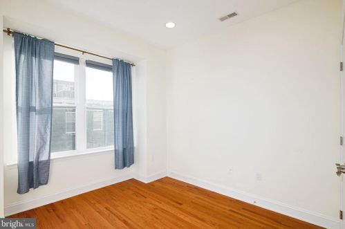 3417 Brandywine St, Philadelphia, PA 19104-1935