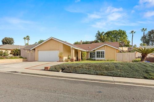 4554 Hancock Cir, Oceanside, CA 92056-4906