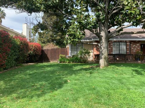 158 Canyon Rim Dr, Folsom, CA 95630-2040