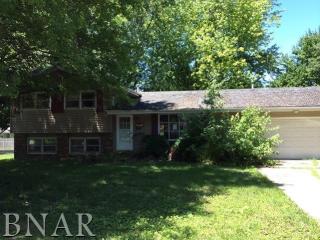 209 Robert Dr, Normal, IL 61761-2725