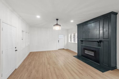 2225 Fairmount Ave, Fort Worth TX  76110-1326 exterior