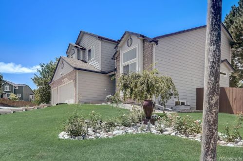 5201 Genoa Way, Denver, CO 80015-3758
