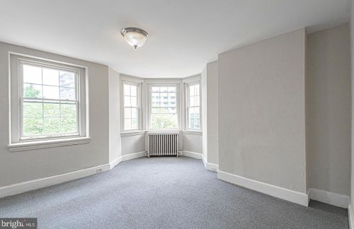 3314 Arch St, Philadelphia, PA 19104-2740