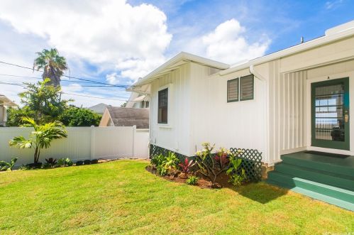 1341 Highview Pl, Honolulu HI  96816-3273 exterior