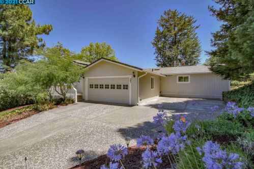 591 Aleta Pl, Concord, CA 94523-1705