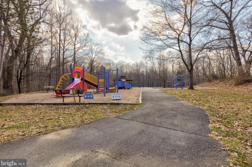 14804 Mistletoe Ct, Silver Spring MD 20905-5620 exterior