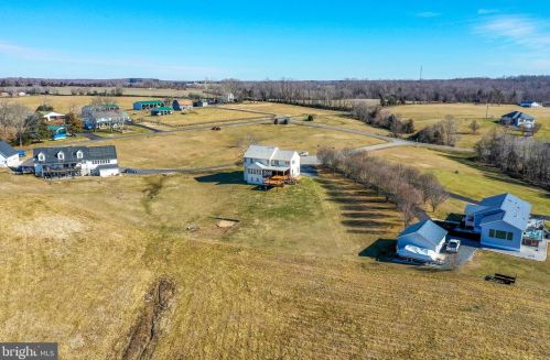 15811 Lake Meade Ct, Mineral, VA 23117-5044