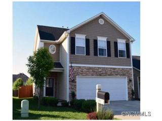 81 Chowan Dr, Fletcher, NC 28732-7909