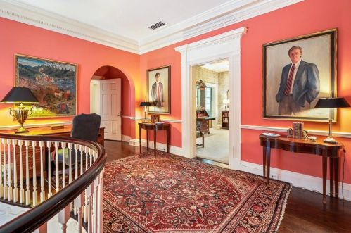 10 Habersham Way, Atlanta GA  30305-2800 exterior