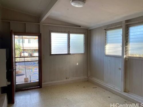 704 19 Ave, Honolulu HI  96816-4608 exterior