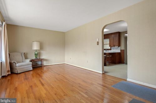 1035 Devonshire Rd, Lancaster PA  17601-1610 exterior