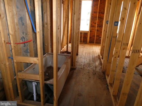 2104 9 St, Philadelphia PA 19122-1313 exterior