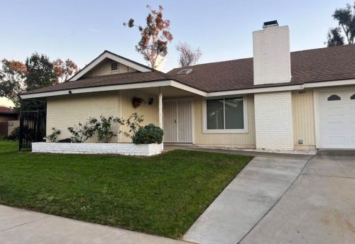 4015 Via Serra, Oceanside, CA 92057-6446
