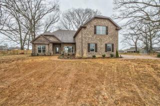 276 Bradshaw Rd, Lebanon, TN 37087-6527