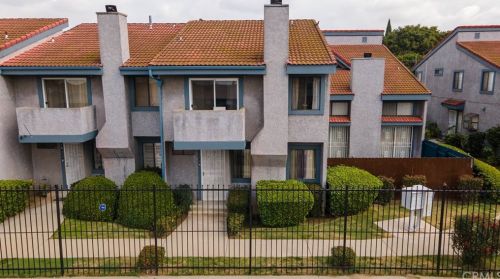106 Burris Ave, Compton, CA 90221-2842