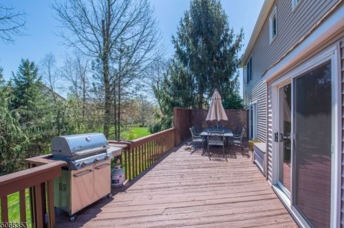 21 Olde York Rd, Dover NJ  07869-2717 exterior