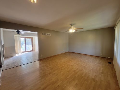 1852 Delrose St, Joliet, IL 60435-8512