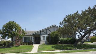 1563 Grovecenter St, Covina, CA 91724-3242