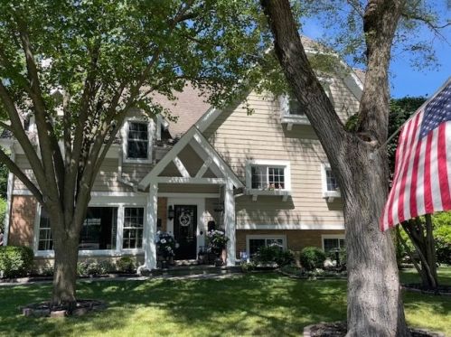 1140 Kenton Rd, Bannockburn, IL 60015-3308