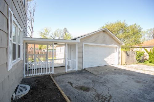 1481 Vincennes St, Crete IL  60417-2809 exterior