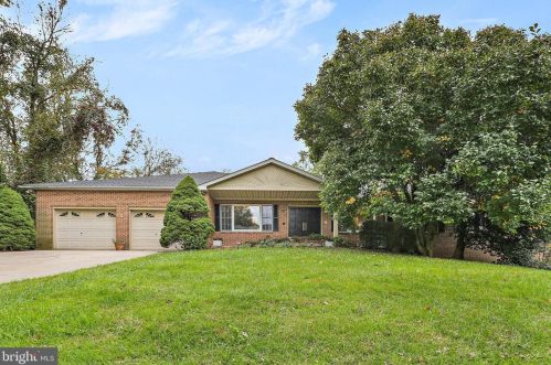2909 Friendlywood Way, Burtonsville, MD 20866-1856
